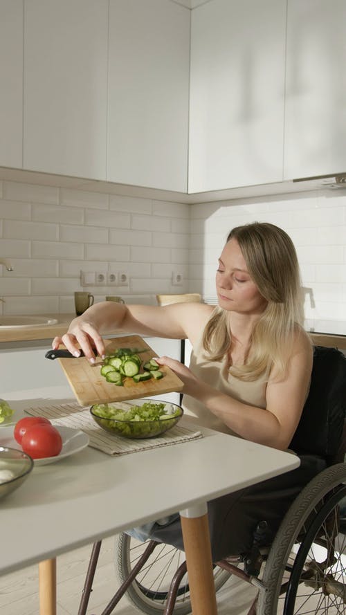 有关人, 备餐, 在家的免费素材视频