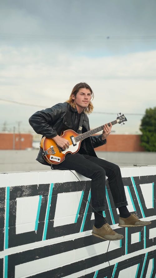 有关city_skyline, gen z, 人的免费素材视频