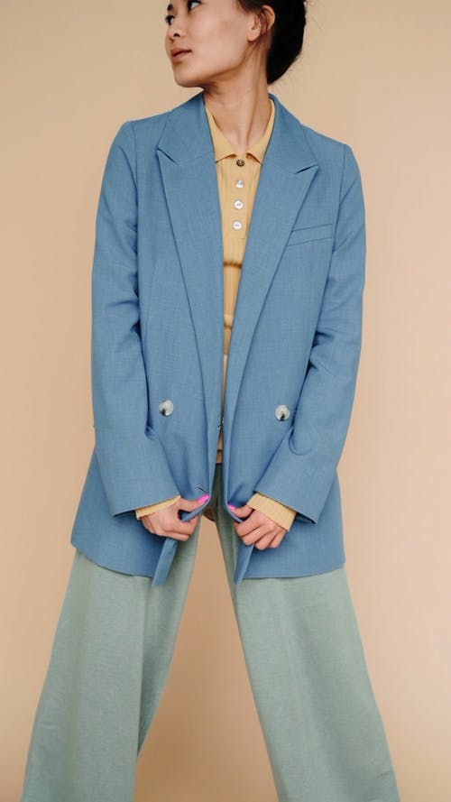 有关人, 垂直视频, 女人的免费素材视频