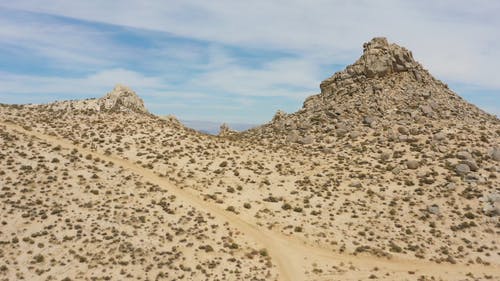 有关乾的, 天空, 山的免费素材视频