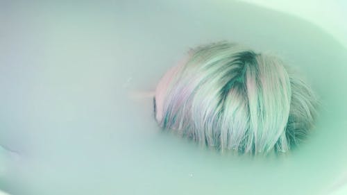 有关伤心, 女人, 孤独的免费素材视频