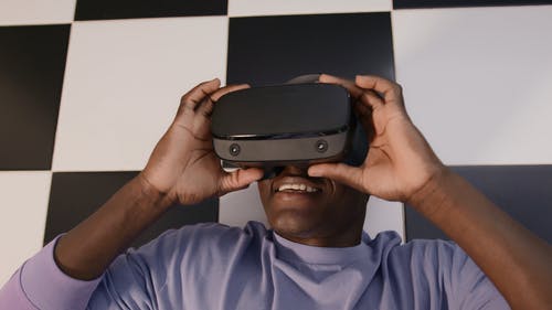 有关vr护目镜, 享受, 室内的免费素材视频