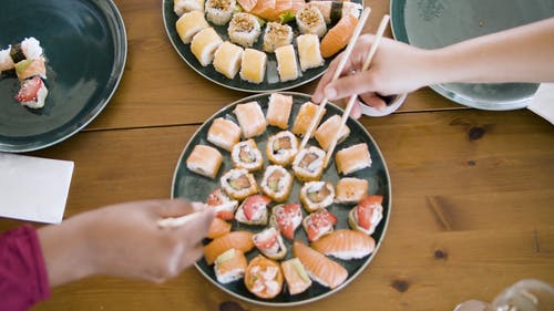 有关寿司, 手, 日本食品的免费素材视频