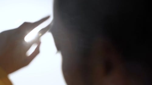 有关人, 反对光明, 後视图的免费素材视频