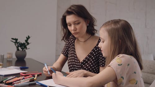 有关＃室内, 儿童, 初级的免费素材视频