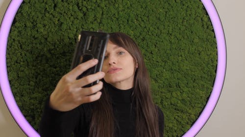 有关中等特写, 人, 倾斜射击的免费素材视频