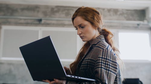 有关3C用品, 雇员, 可携式的免费素材视频