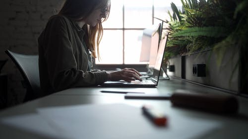 有关低角度拍摄, 侧面图, 商业的免费素材视频