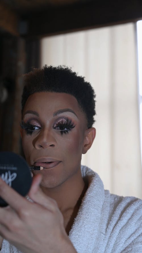 有关人, 光鲜亮丽, 化妆的免费素材视频