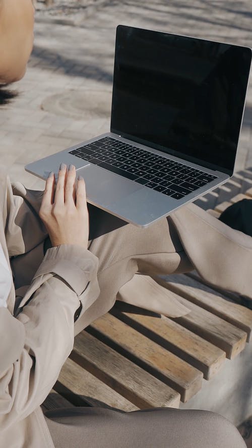 有关人, 休闲, 垂直视频的免费素材视频