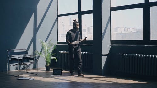 有关人, 可携式, 向上丢的免费素材视频