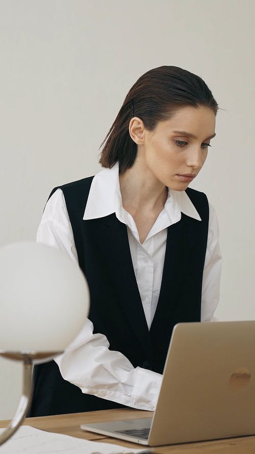 有关互联网, 优雅, 商业的免费素材视频