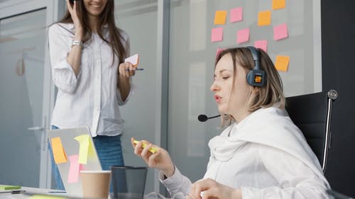 有关发表它, 同事, 呼叫中心的免费素材视频
