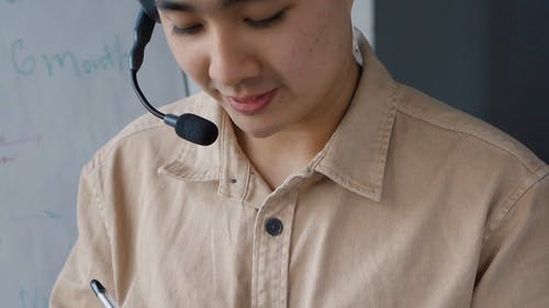 有关人, 便利贴, 呼叫中心代理的免费素材视频