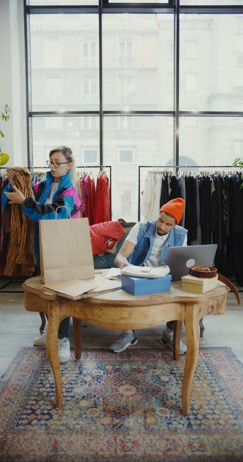 有关人, 什锦的, 可携式的免费素材视频