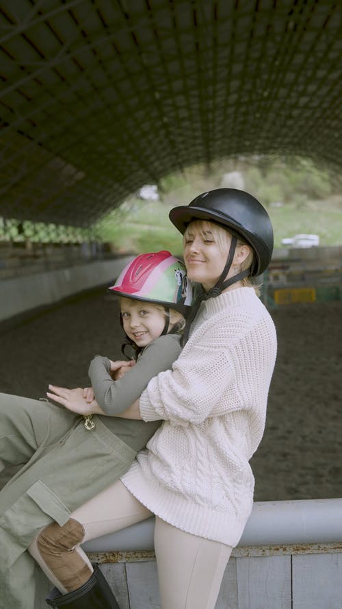 有关一起, 儿童, 坐的免费素材视频