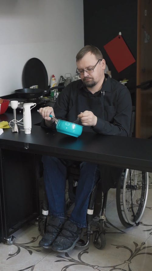 有关人, 休闲, 台面的免费素材视频