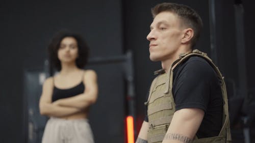 有关人, 低角度视图, 刺青的免费素材视频