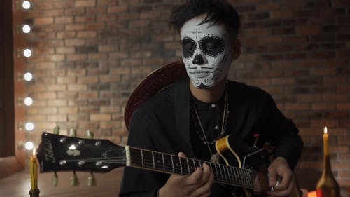 有关人, 令人不寒而栗的, 伪装的免费素材视频