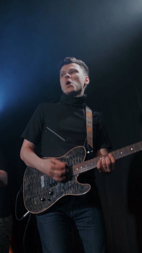 有关人, 吉他, 吉他手的免费素材视频