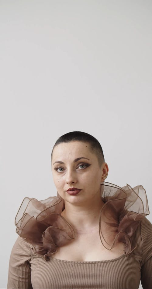 有关人, 垂直视频, 女人的免费素材视频