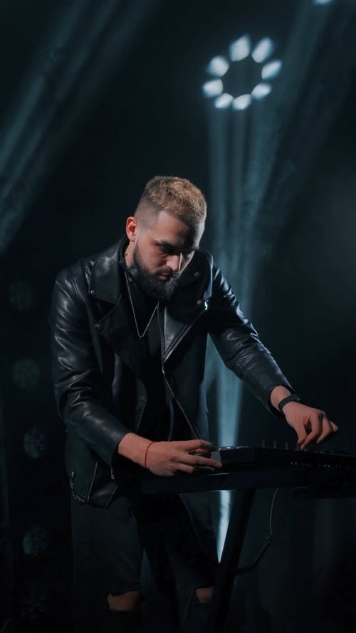 有关DJ, 人, 唱盘的免费素材视频