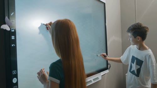 有关一起, 同学, 女孩的免费素材视频