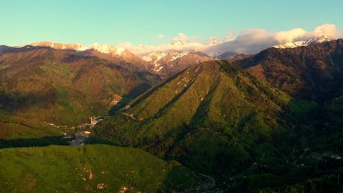 有关哈萨克斯坦, 山, 空中镜头的免费素材视频