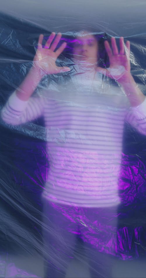 有关包装, 向上看, 垂直视频的免费素材视频