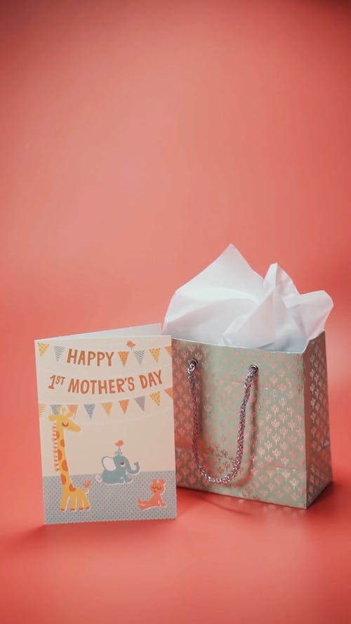 有关印刷的, 问候卡, 垂直视频的免费素材视频