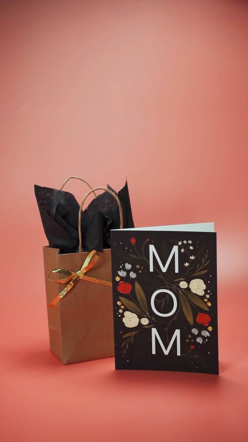 有关印刷的, 问候卡, 垂直视频的免费素材视频