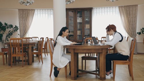 有关一起, 人, 侧面图的免费素材视频