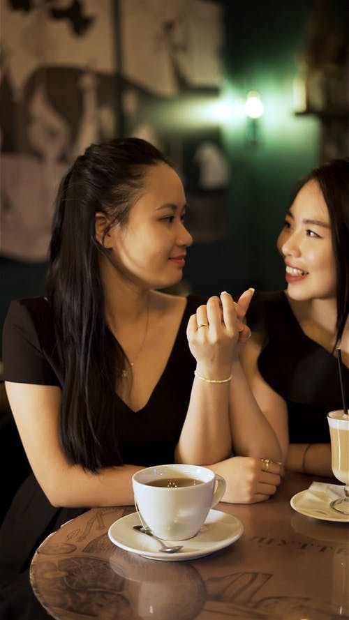 有关femme, 一对, 一起的免费素材视频