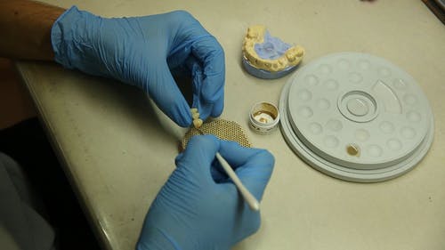 有关修理, 俯视图, 手的免费素材视频