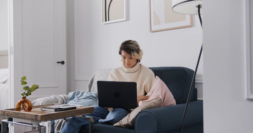 有关人, 在家, 在家工作的免费素材视频