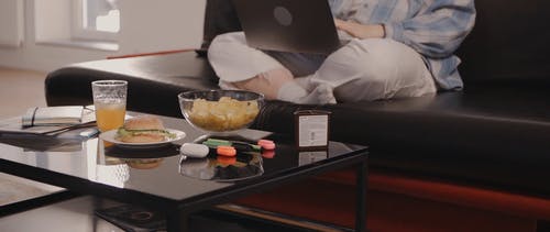 有关不良, 可口, 在家的免费素材视频