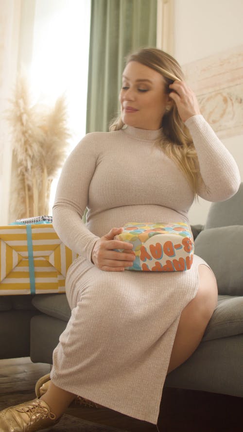 有关事件, 坐, 垂直视频的免费素材视频