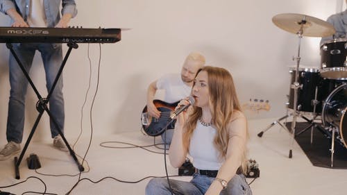 有关享受, 低音吉他, 吉他的免费素材视频