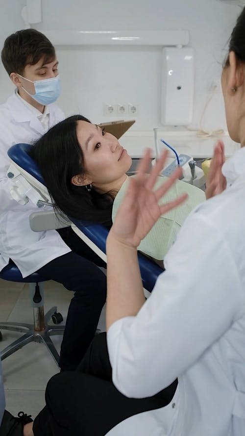 有关助理, 垂直视频, 患者的免费素材视频