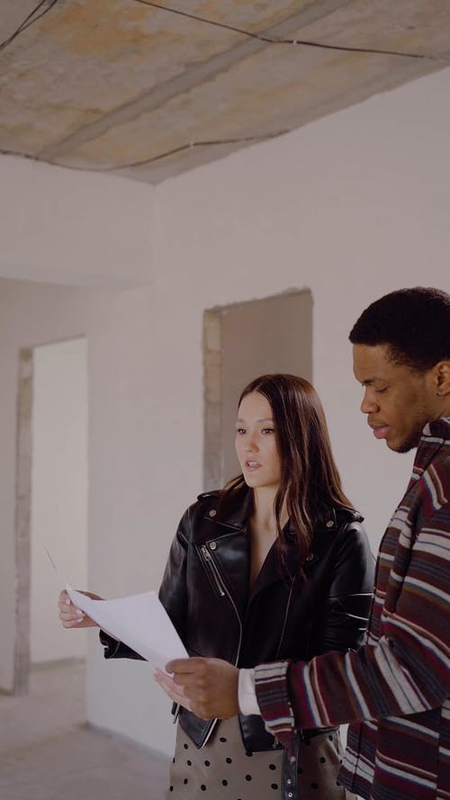 有关互动, 商量, 垂直视频的免费素材视频