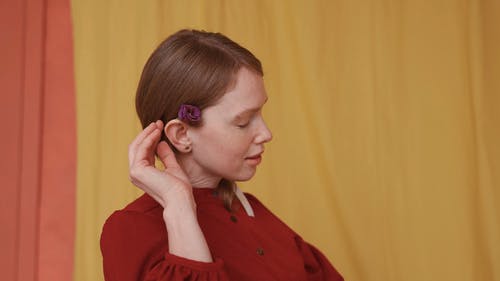 有关咖啡色头发的女人, 女人, 模特儿的免费素材视频