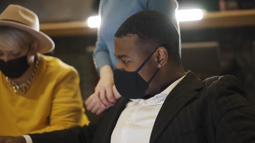 有关人, 保护, 冠状病毒的免费素材视频