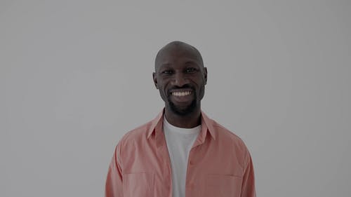 有关＃室内, 人, 休闲服装的免费素材视频