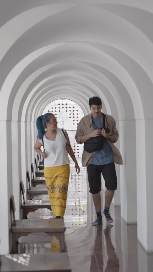 有关一对, 人, 修道院的免费素材视频