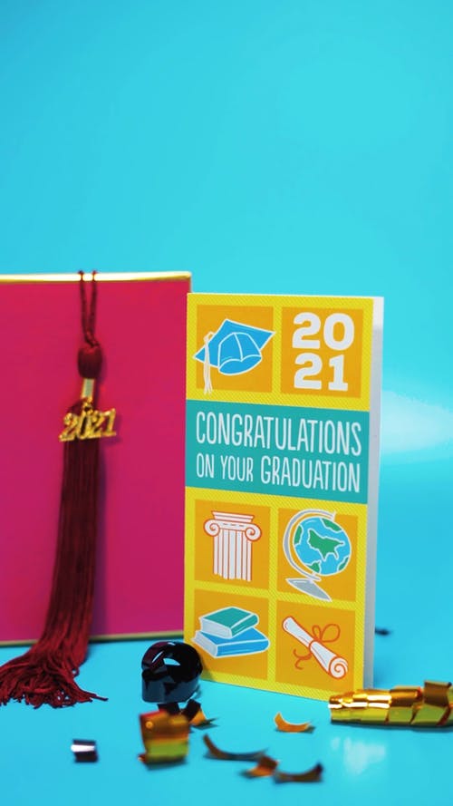 有关五彩纸屑, 印刷的, 问候卡的免费素材视频