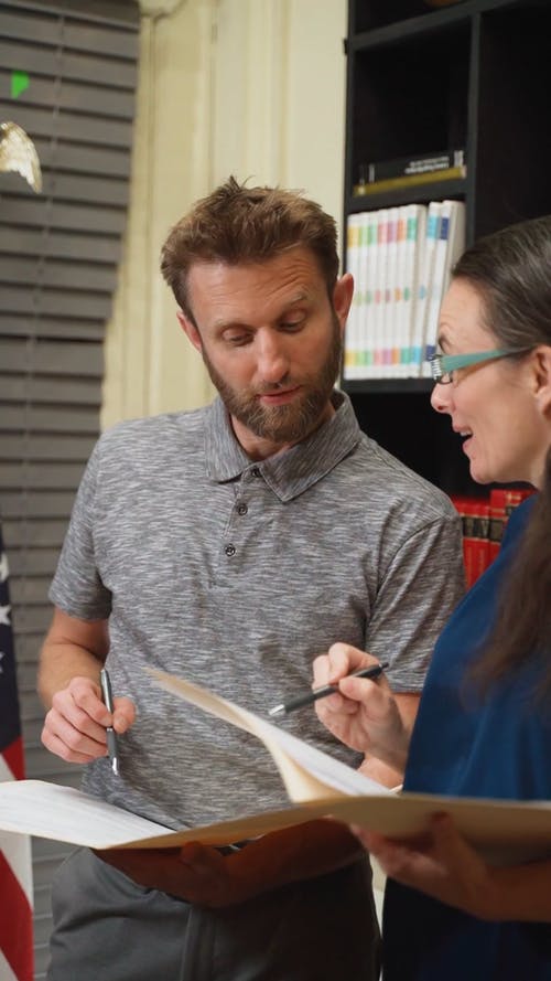 有关交易, 人, 协议的免费素材视频