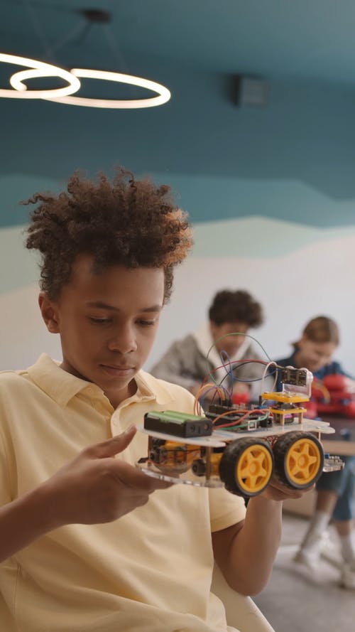 有关＃室内, 一起工作, 儿童的免费素材视频