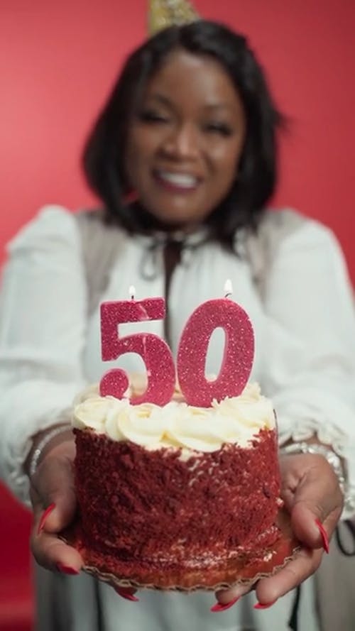 有关垂直视频, 女人, 工作室拍摄的免费素材视频