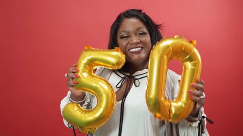 有关女人, 工作室拍摄, 微笑的免费素材视频