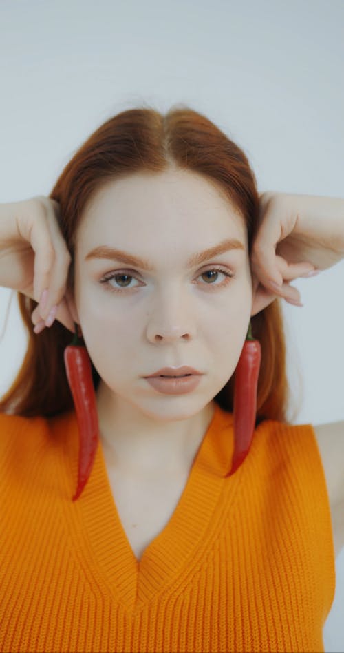 有关可以吃的, 垂直视频, 女人的免费素材视频